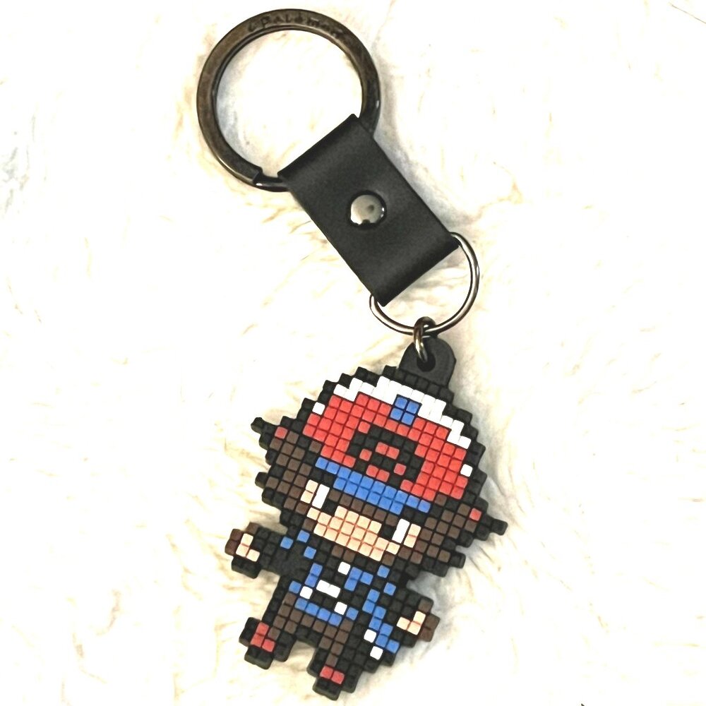 Rare Pokémon Center Japan 2011 Dot Sprite Hilbert Keychain - Hilbert/Touya